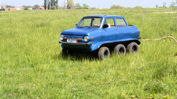 Авто: Тюнингованные запорожцы (фото)